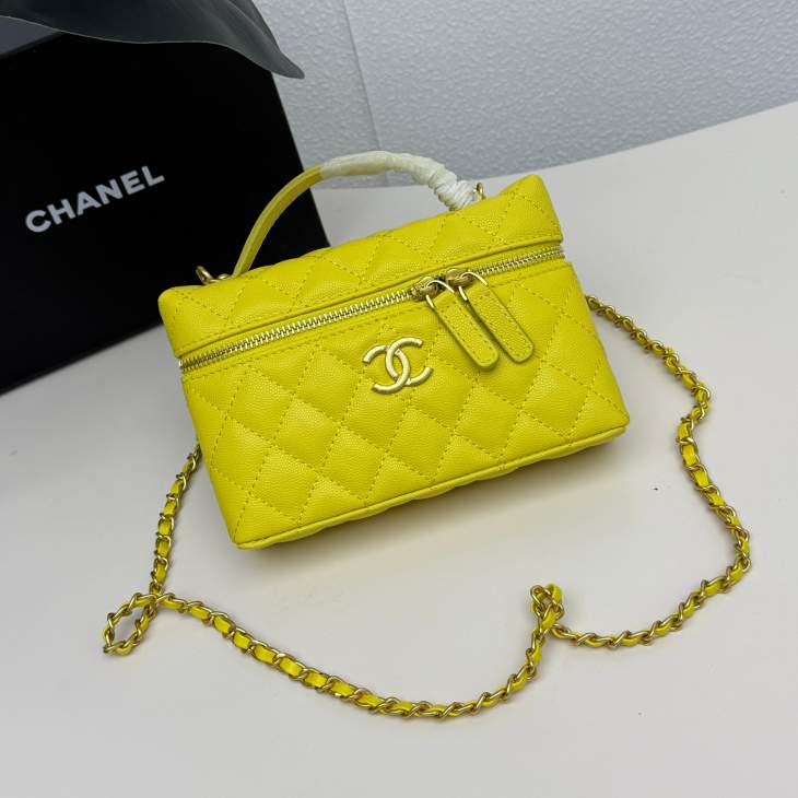 Picture of Chanel Handbags 2 _SKUfw239856938fw
